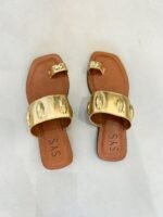 Rasteira feminina clássica