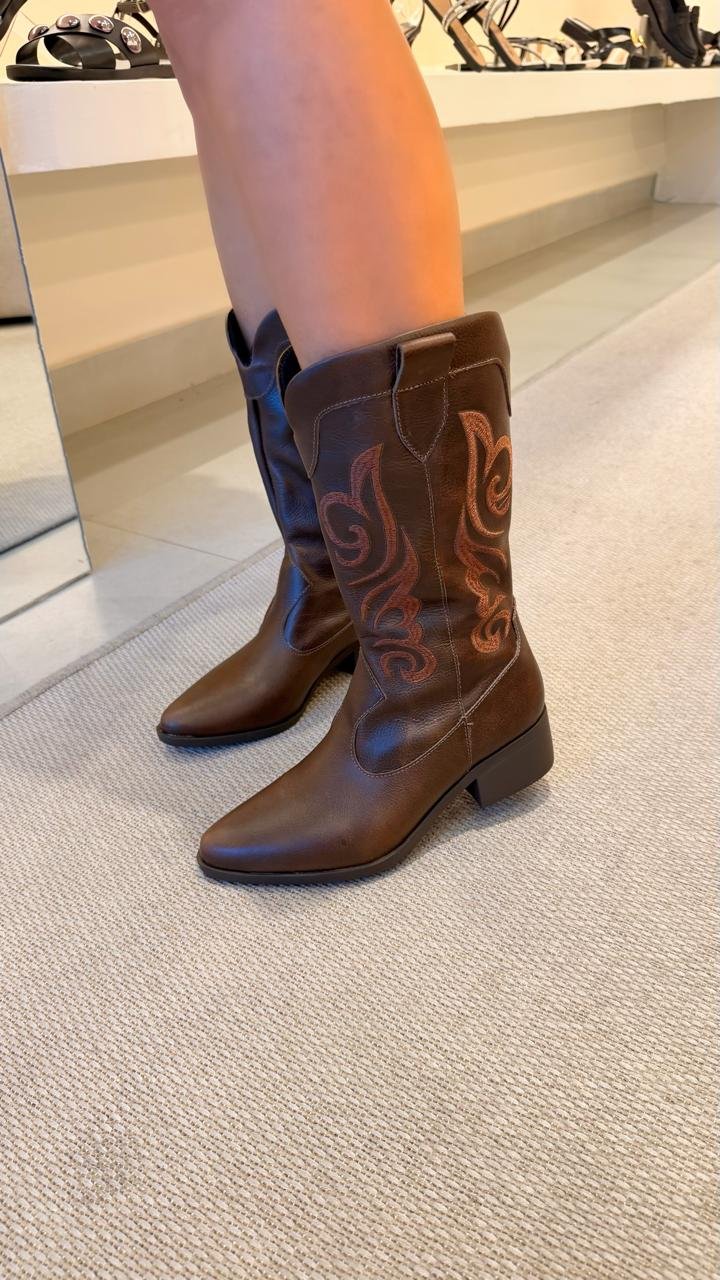 Bota Couro Simone 527411405 4990426